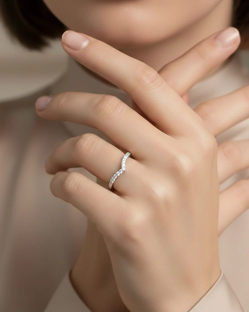 טבעת Wishbone יהלומים בזהב 14K, תמונה 6 מתוך 6